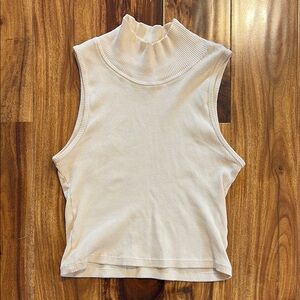 Big Bud Press Vintage White Sleeveless Turtleneck